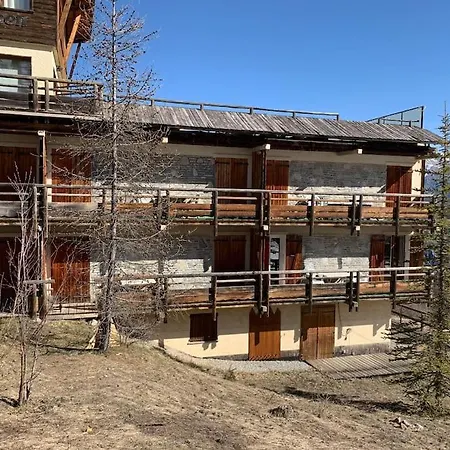 Apartment Neuf Skis Aux Pieds